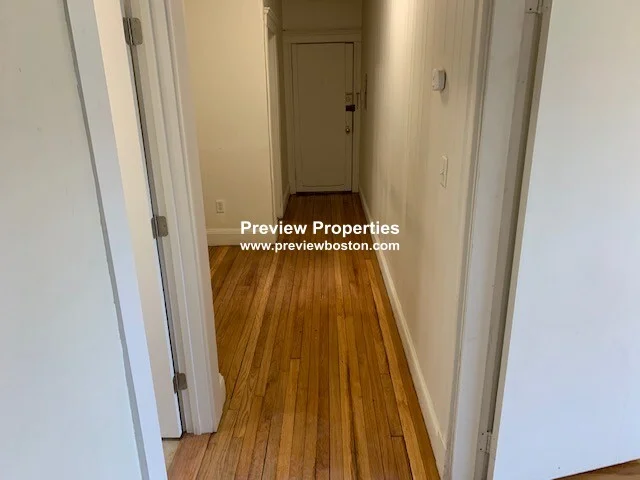 1 bed, 1 bath apartment for rent at 1175 Boylston St Unit 6P, Fenway — photo 5 of 10