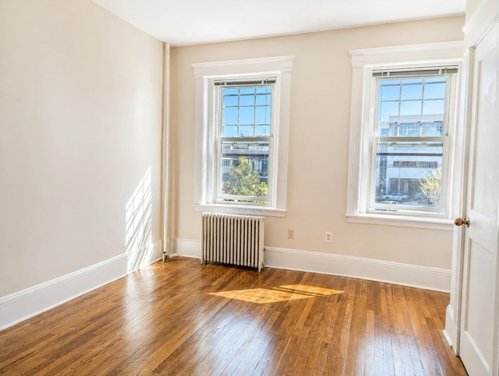2 bed, 1 bath apartment for rent at 1177 Commonwealth Ave Unit 6, Allston — photo 5 of 8