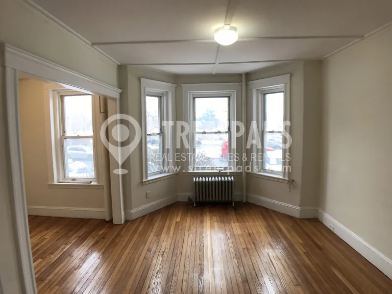 2 bed, 1 bath apartment for rent at 1179 Boylston St Unit 1, Fenway — photo 1 of 30