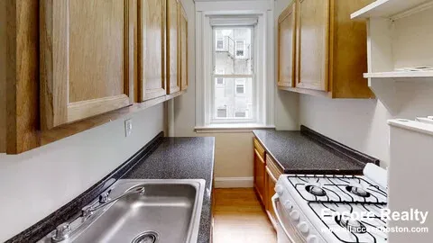 1 bed, 1 bath apartment for rent at 1179 Boylston St Unit 1179-3, Fenway — photo 12 of 15