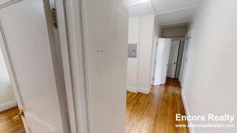 1 bed, 1 bath apartment for rent at 1179 Boylston St Unit 1179-3, Fenway — photo 2 of 15