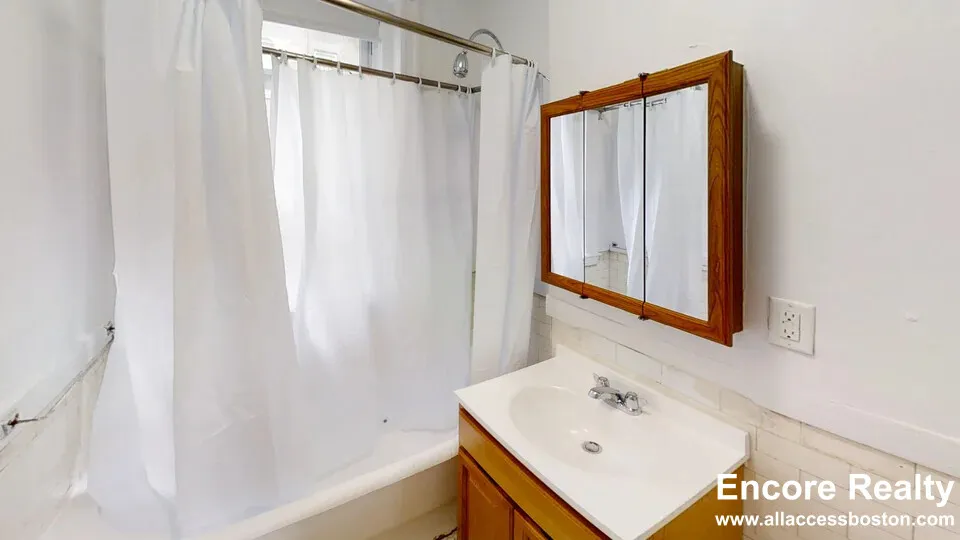 1 bed, 1 bath apartment for rent at 1179 Boylston St Unit 1179-3, Fenway — photo 11 of 15