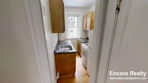 1 bed, 1 bath apartment for rent at 1179 Boylston St Unit 1179-3, Fenway — photo 9 of 15