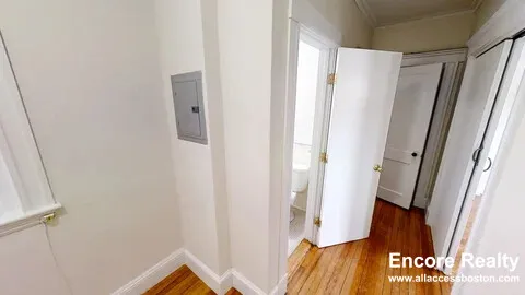 1 bed, 1 bath apartment for rent at 1179 Boylston St Unit 1179-3, Fenway — photo 5 of 15