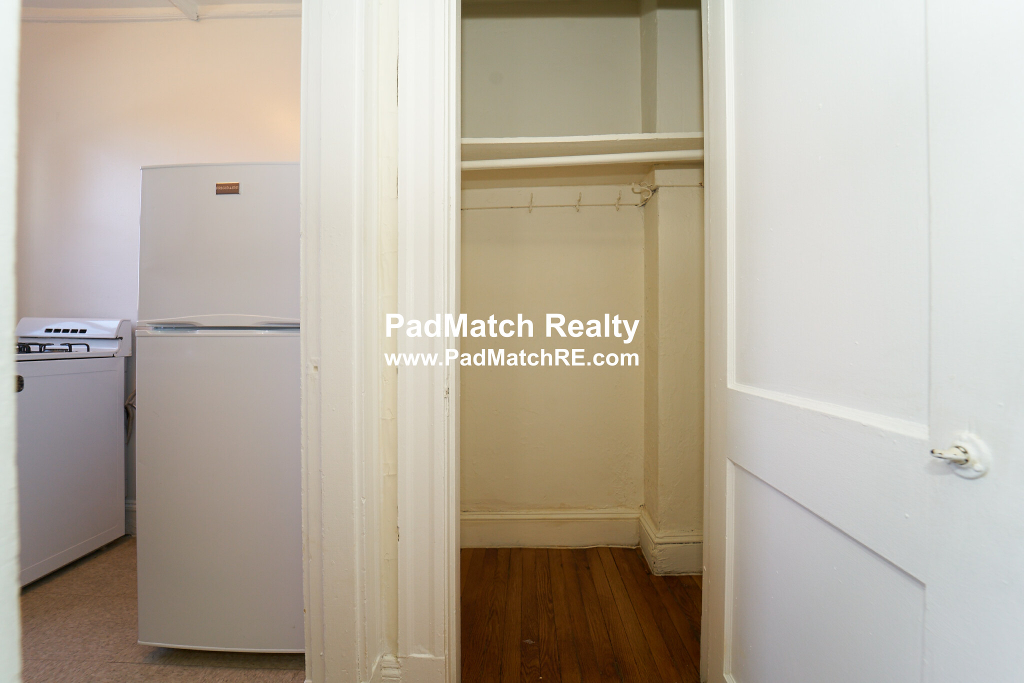 Studio bed, 1 bath apartment for rent at 1179 Boylston St Unit 14, Fenway — photo 8 of 11