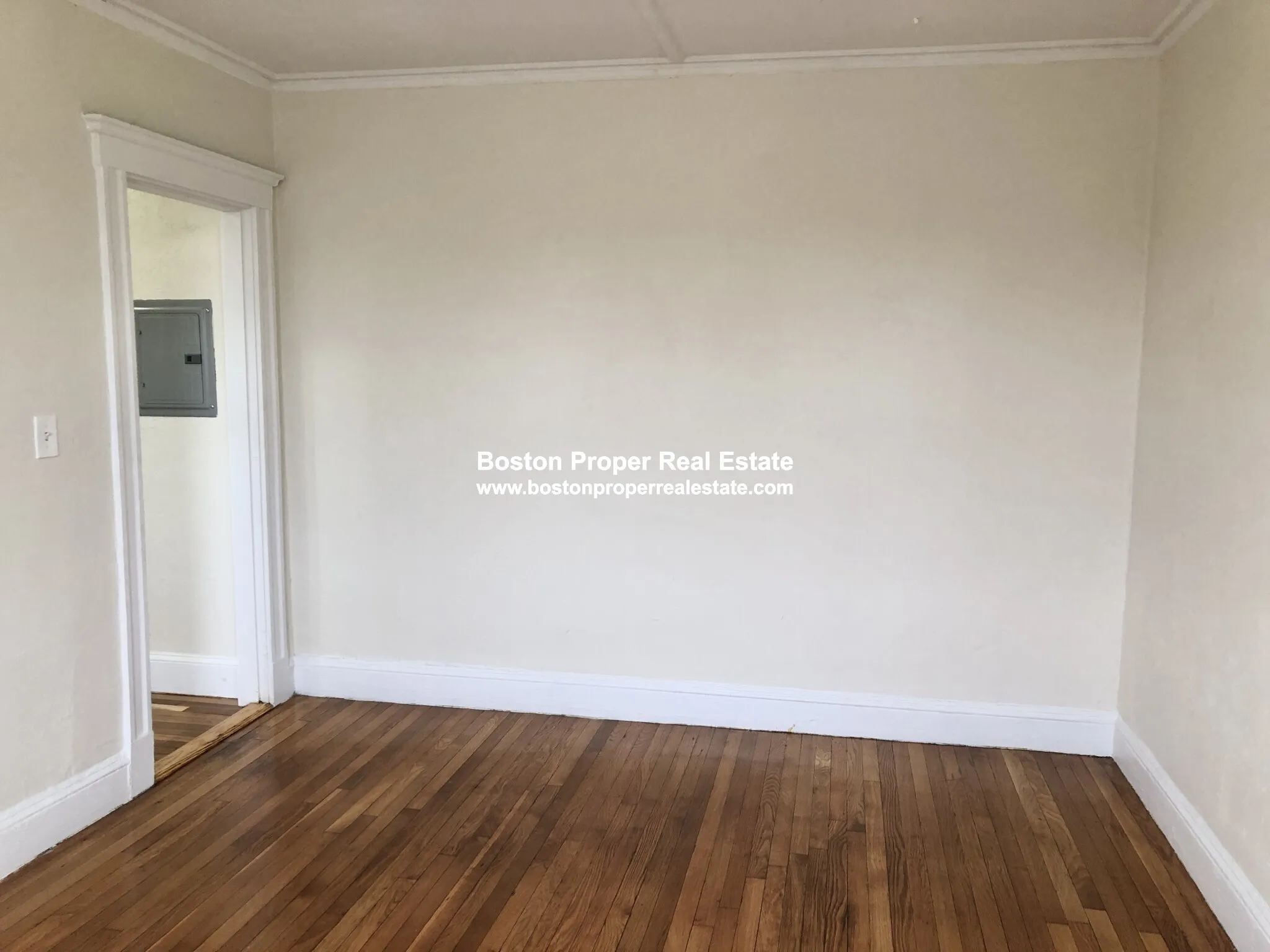 Studio bed, 1 bath apartment for rent at 1179 Boylston St Unit 14, Fenway — photo 3 of 8