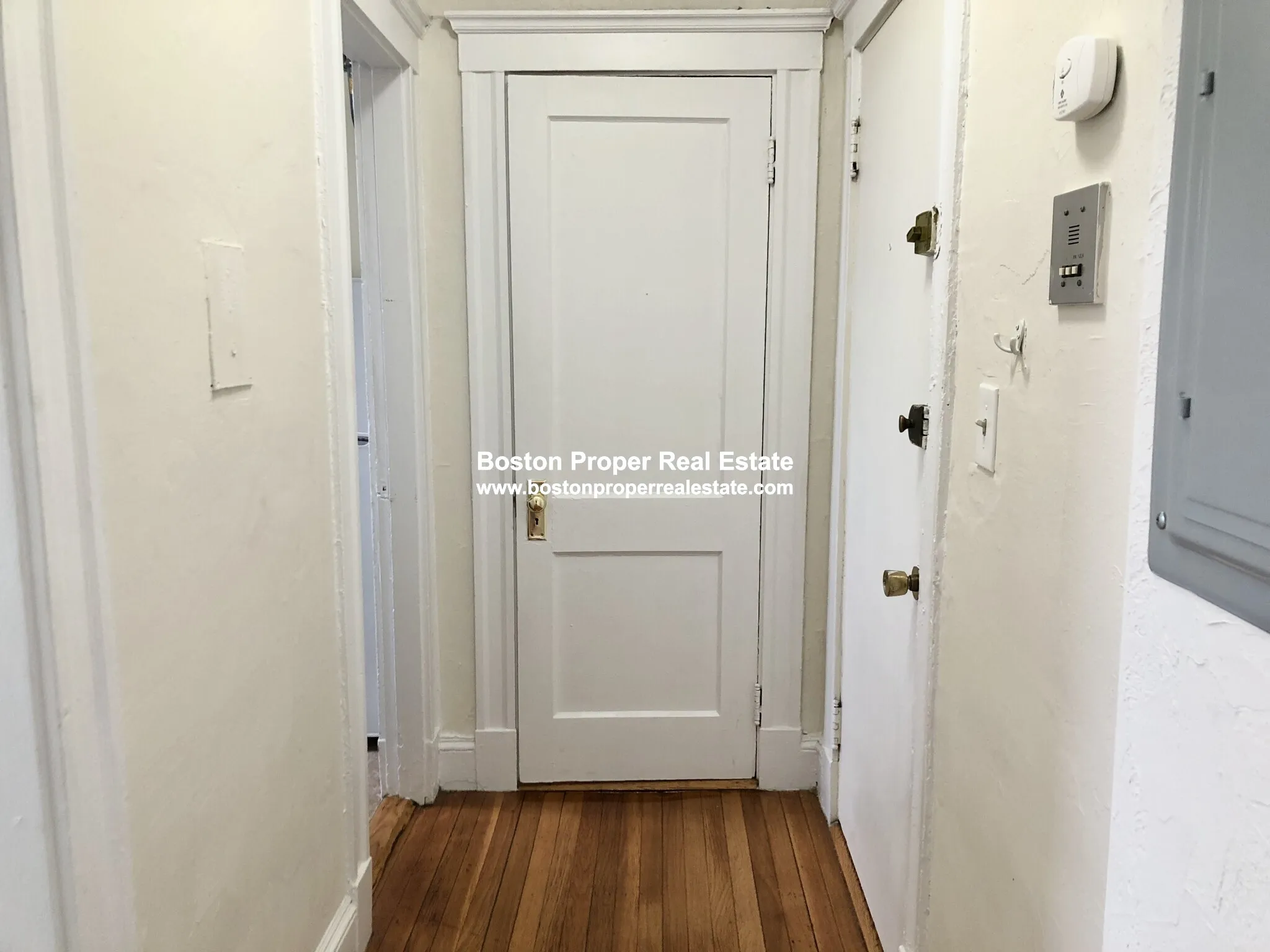 Studio bed, 1 bath apartment for rent at 1179 Boylston St Unit 14, Fenway — photo 6 of 8