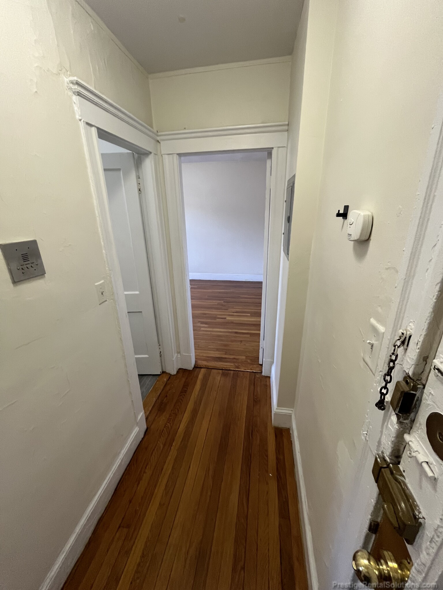 Studio bed, 1 bath apartment for rent at 1179 Boylston St Unit 15, Fenway — photo 1 of 7