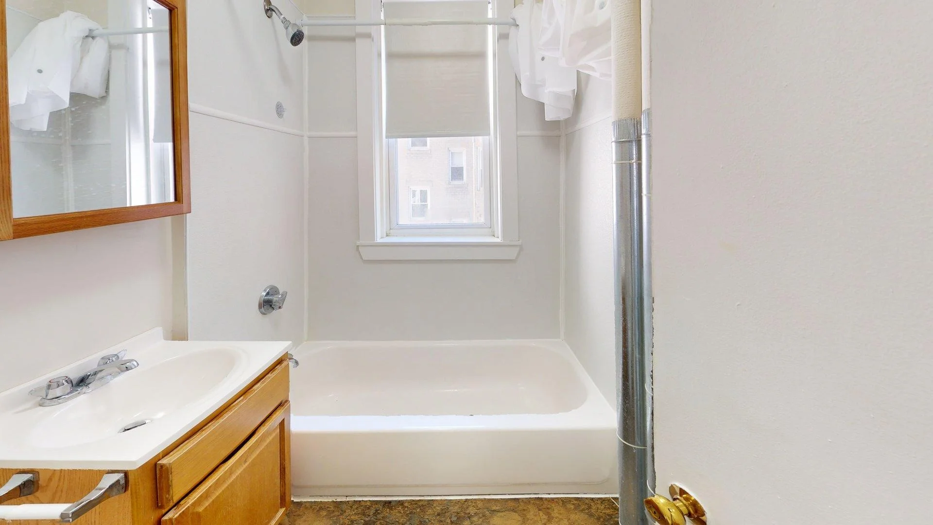Studio bed, 1 bath apartment for rent at 1179 Boylston St Unit 170, Fenway — photo 11 of 14