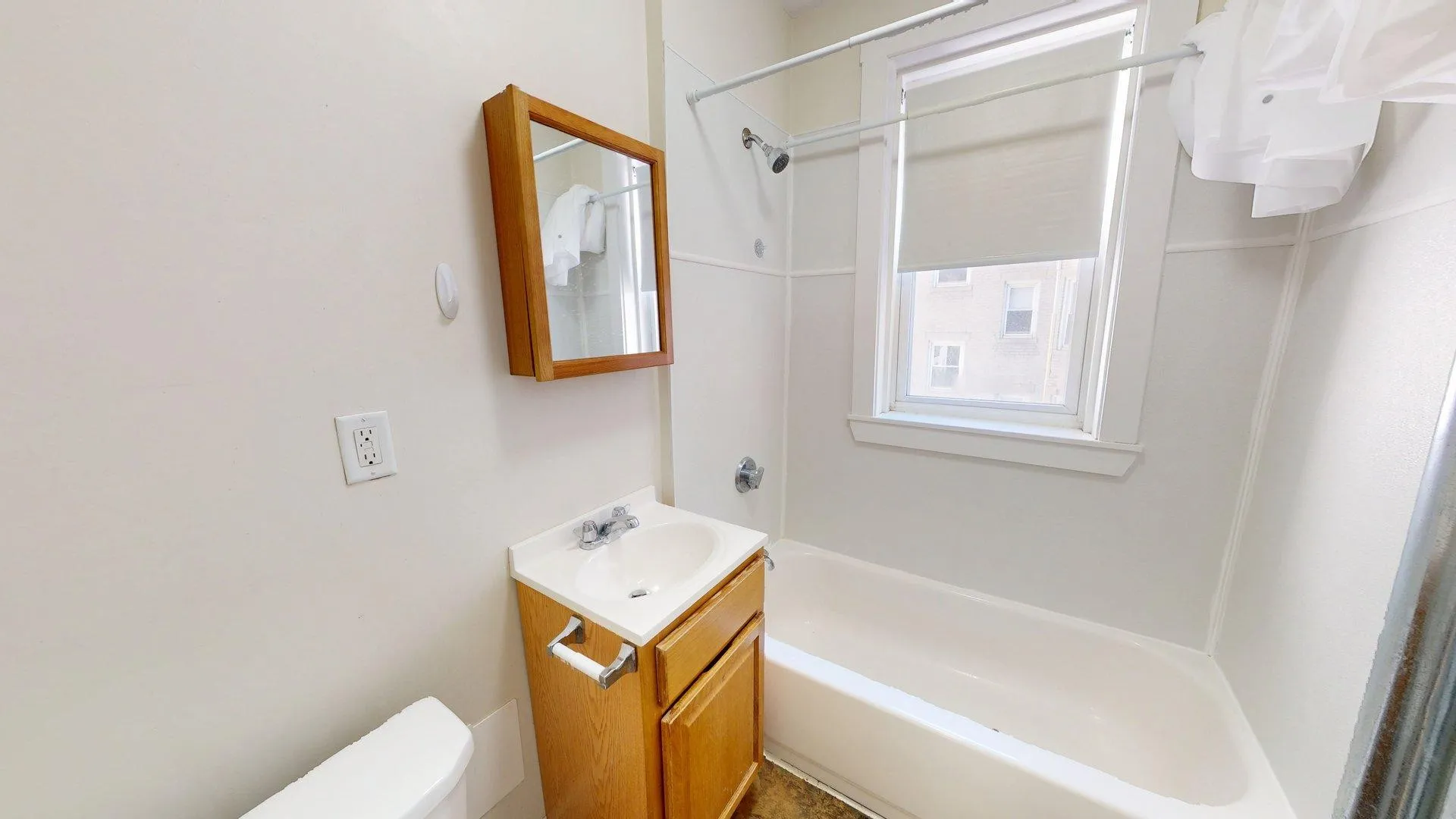 Studio bed, 1 bath apartment for rent at 1179 Boylston St Unit 170, Fenway — photo 7 of 14