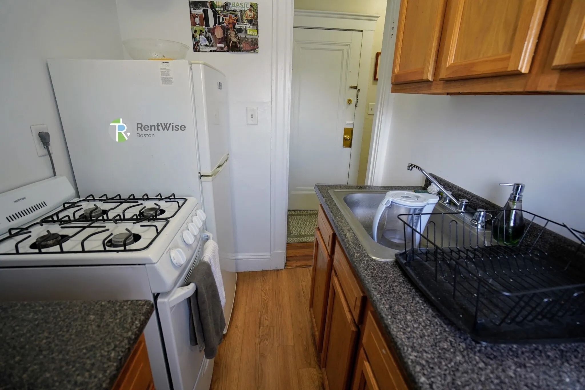 Studio bed, 1 bath apartment for rent at 1179 Boylston St Unit 19, Fenway — photo 9 of 12