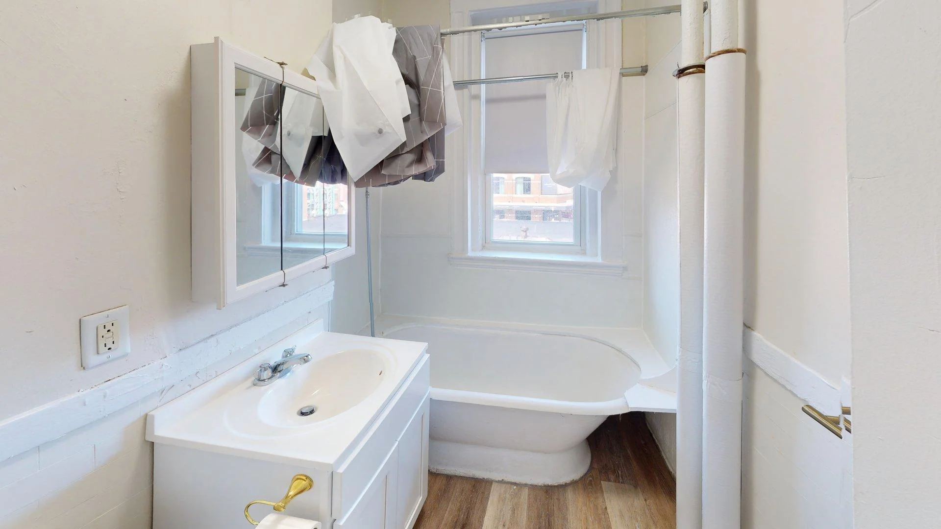 Studio bed, 1 bath apartment for rent at 1179 Boylston St Unit 25, Fenway — photo 5 of 10
