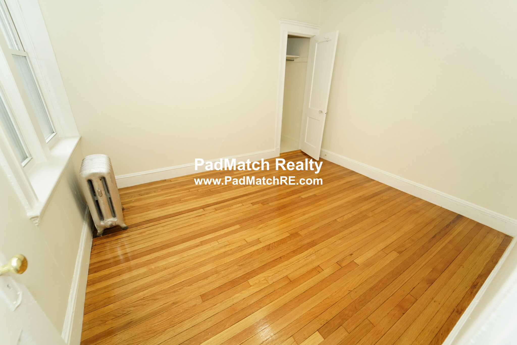 1 split bed, 1 bath apartment for rent at 1179 Boylston St Unit 26, Fenway — photo 4 of 13