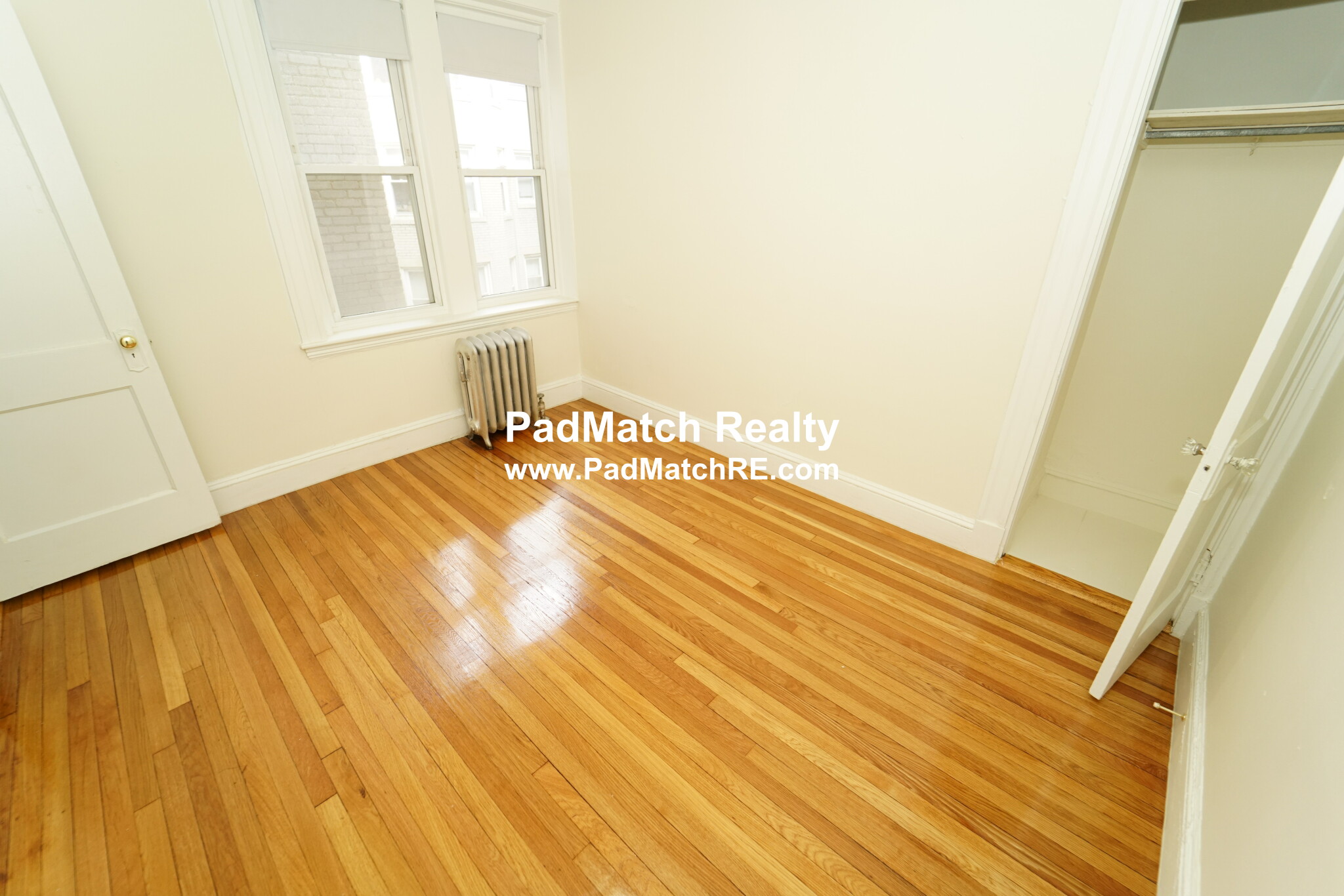 1 split bed, 1 bath apartment for rent at 1179 Boylston St Unit 26, Fenway — photo 2 of 13