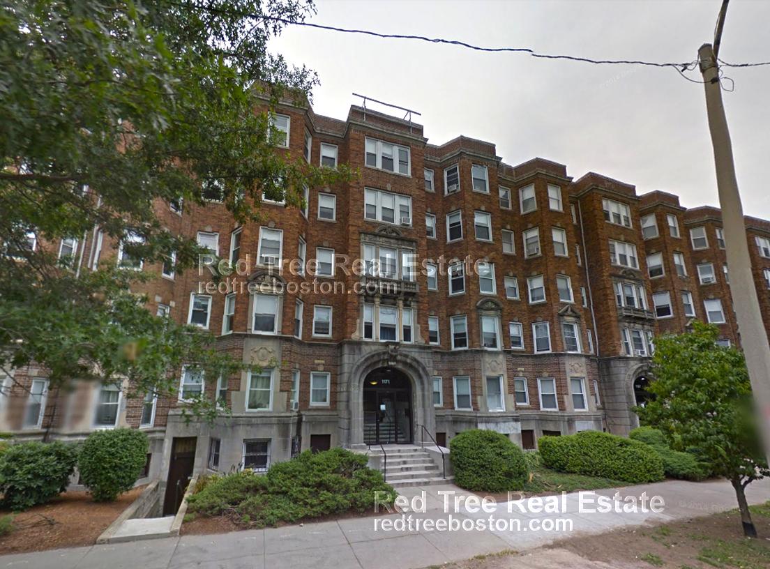Studio bed, 1 bath apartment for rent at 1179 Boylston St Unit 32, Fenway — photo 1 of 6