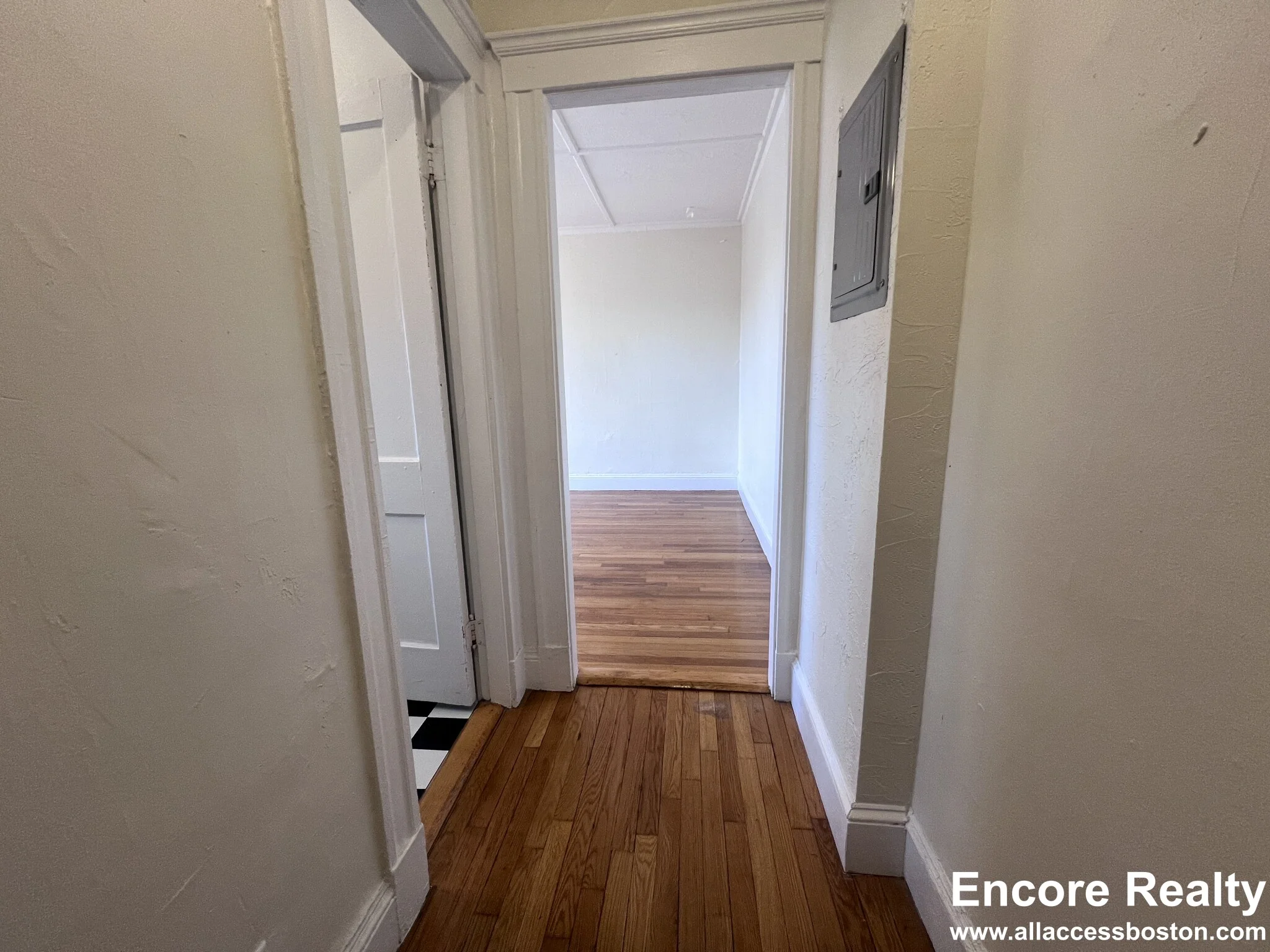 Studio bed, 1 bath apartment for rent at 1179 Boylston St Unit 36, Fenway — photo 5 of 5