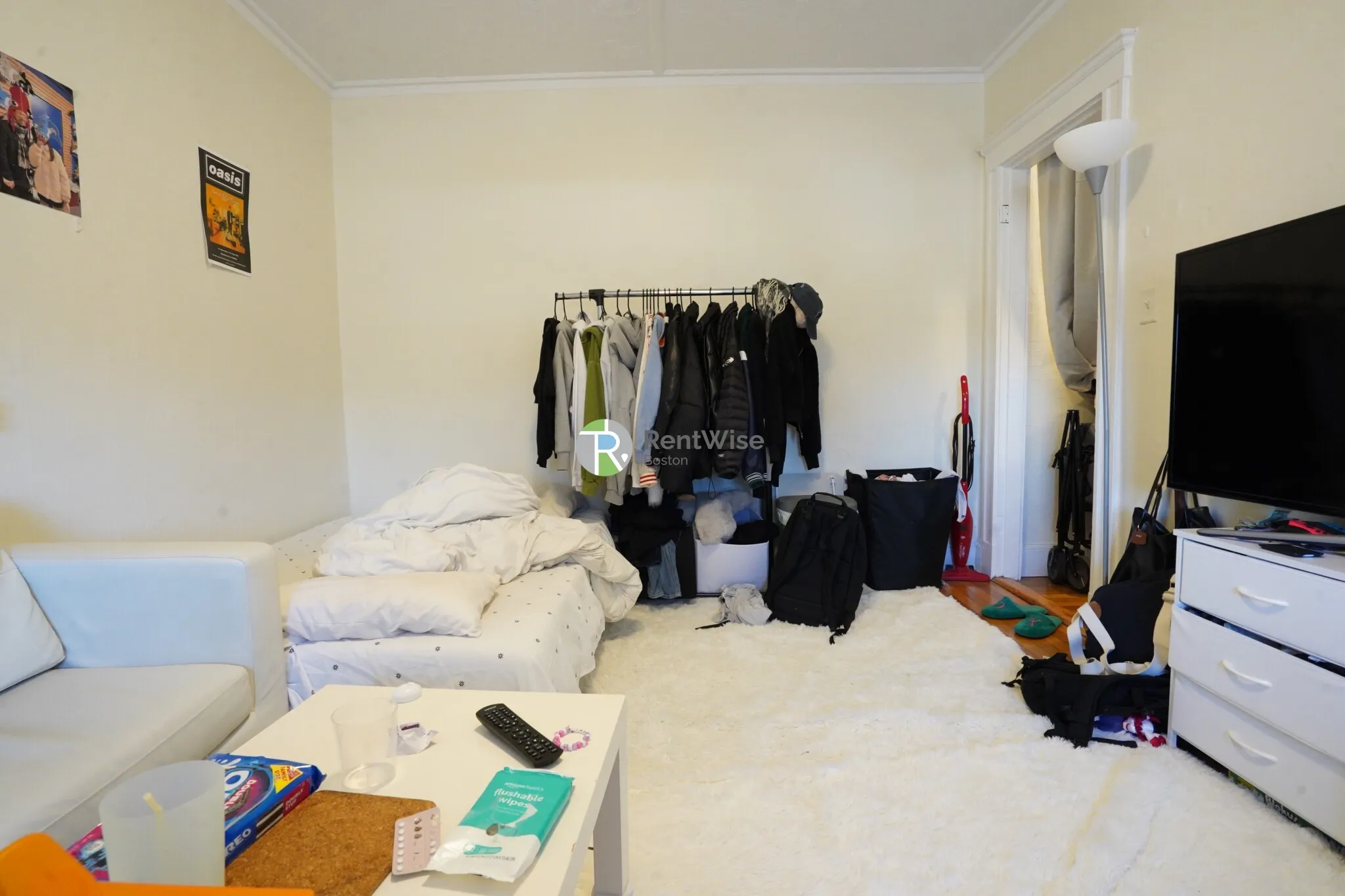 Studio bed, 1 bath apartment for rent at 1179 Boylston St Unit 37, Fenway — photo 2 of 17