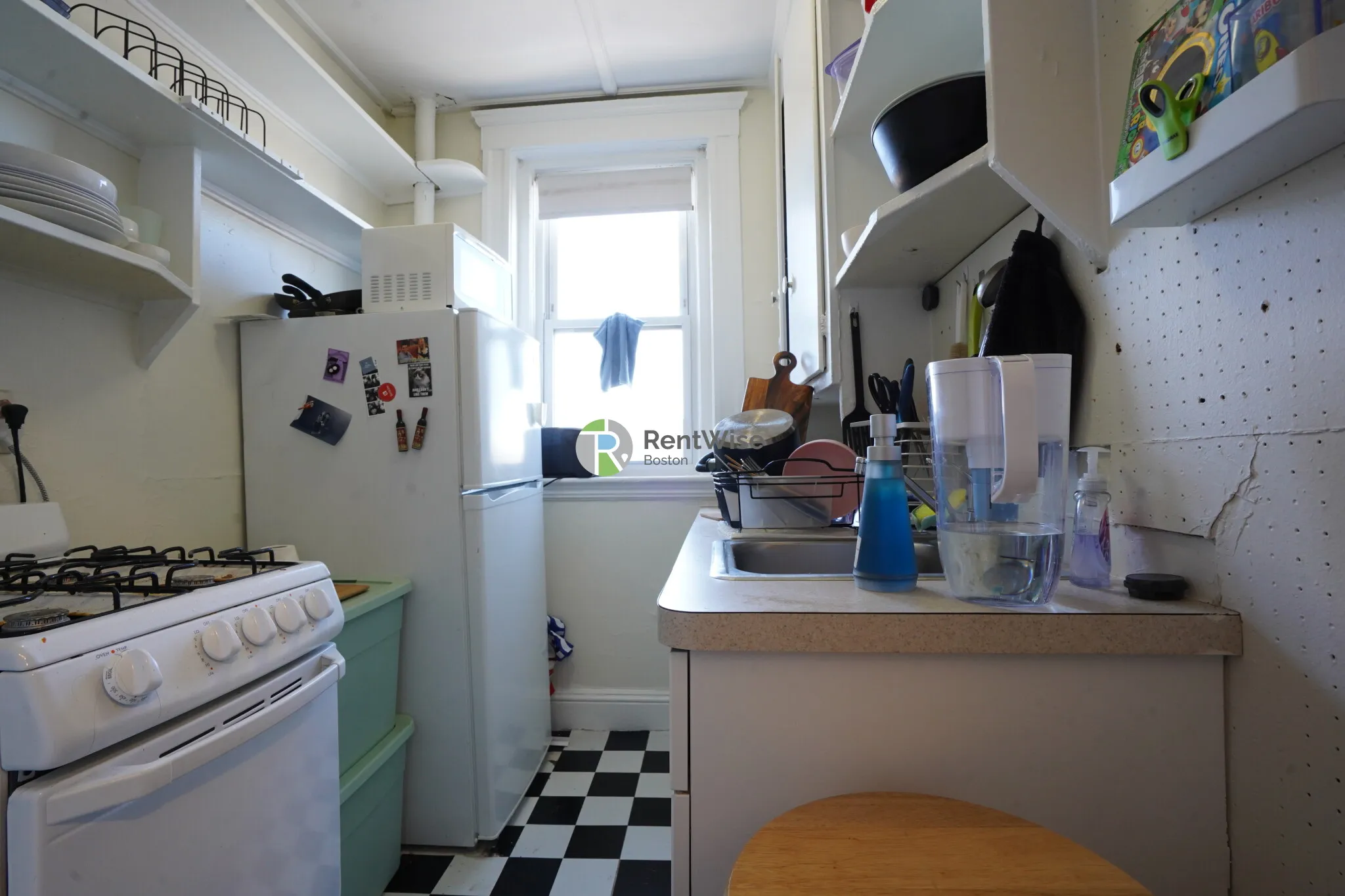 Studio bed, 1 bath apartment for rent at 1179 Boylston St Unit 38, Fenway — photo 3 of 18