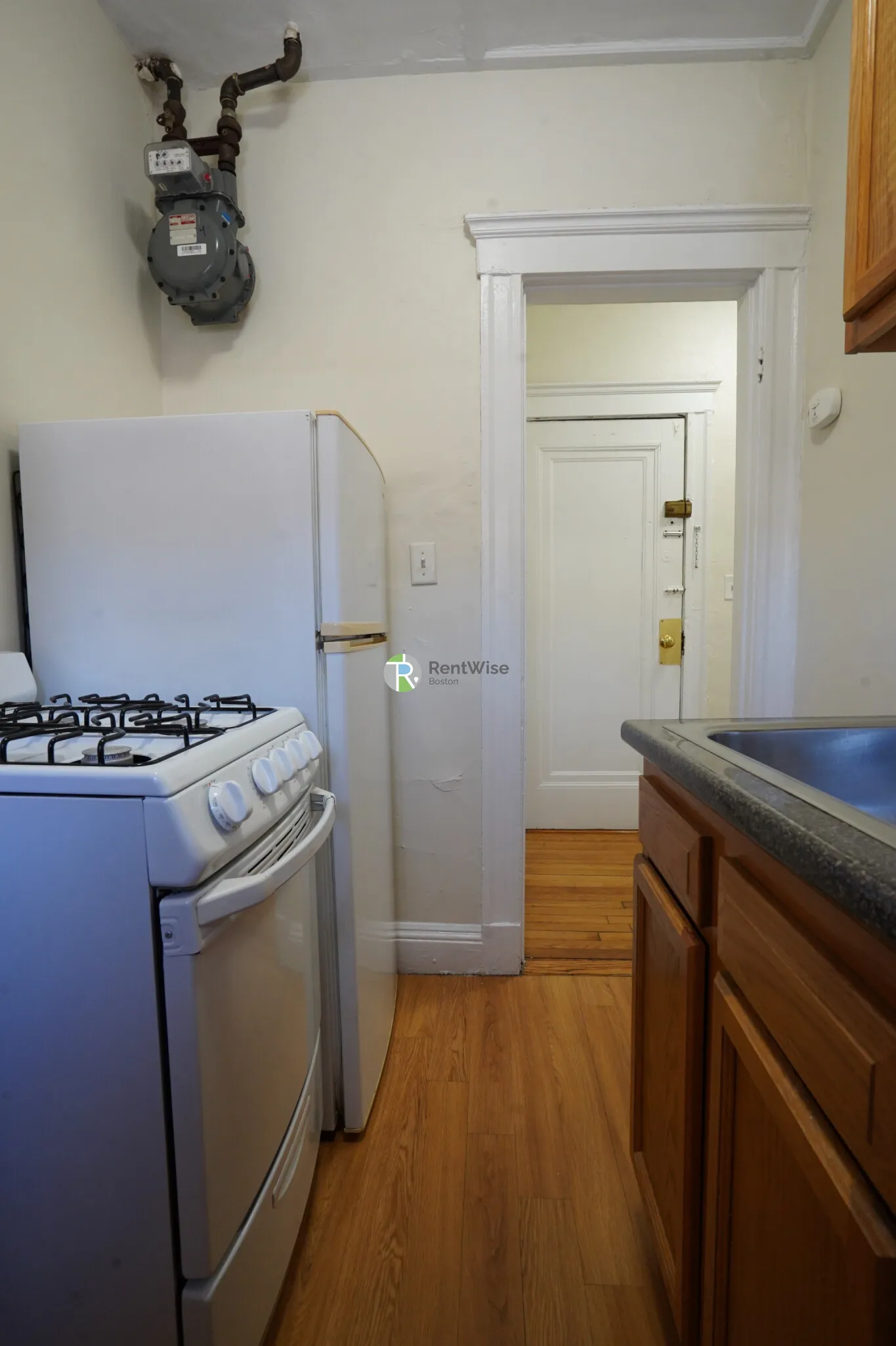 Studio bed, 1 bath apartment for rent at 1179 Boylston St Unit 4, Fenway — photo 8 of 11