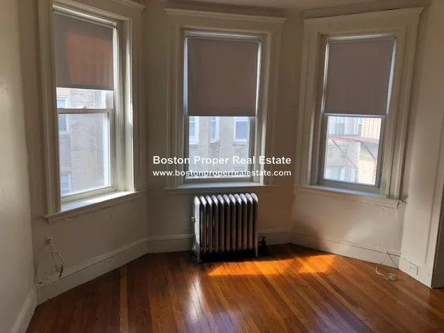 Studio bed, 1 bath apartment for rent at 1179 Boylston St Unit 42, Fenway — photo 2 of 9