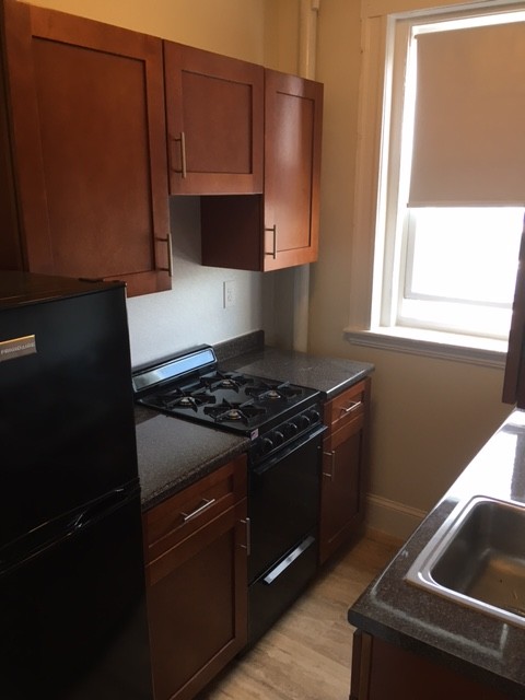 Studio bed, 1 bath apartment for rent at 1179 Boylston St Unit 45, Fenway — photo 1 of 7