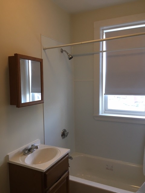 Studio bed, 1 bath apartment for rent at 1179 Boylston St Unit 45, Fenway — photo 4 of 7