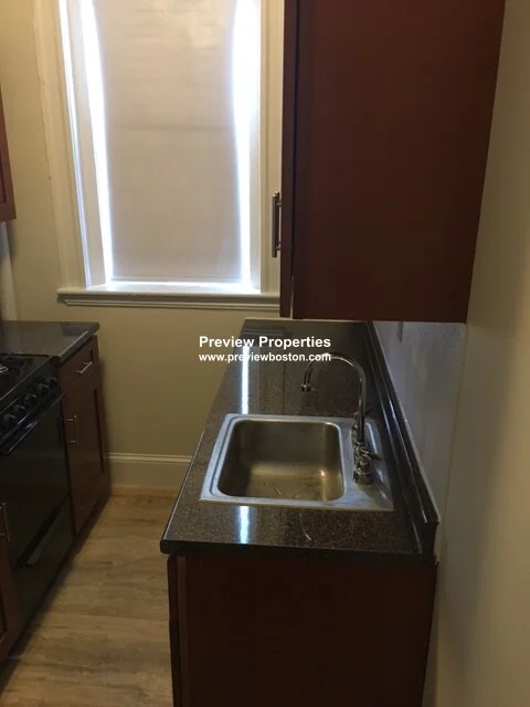 Studio bed, 1 bath apartment for rent at 1179 Boylston St Unit 45P, Fenway — photo 2 of 7