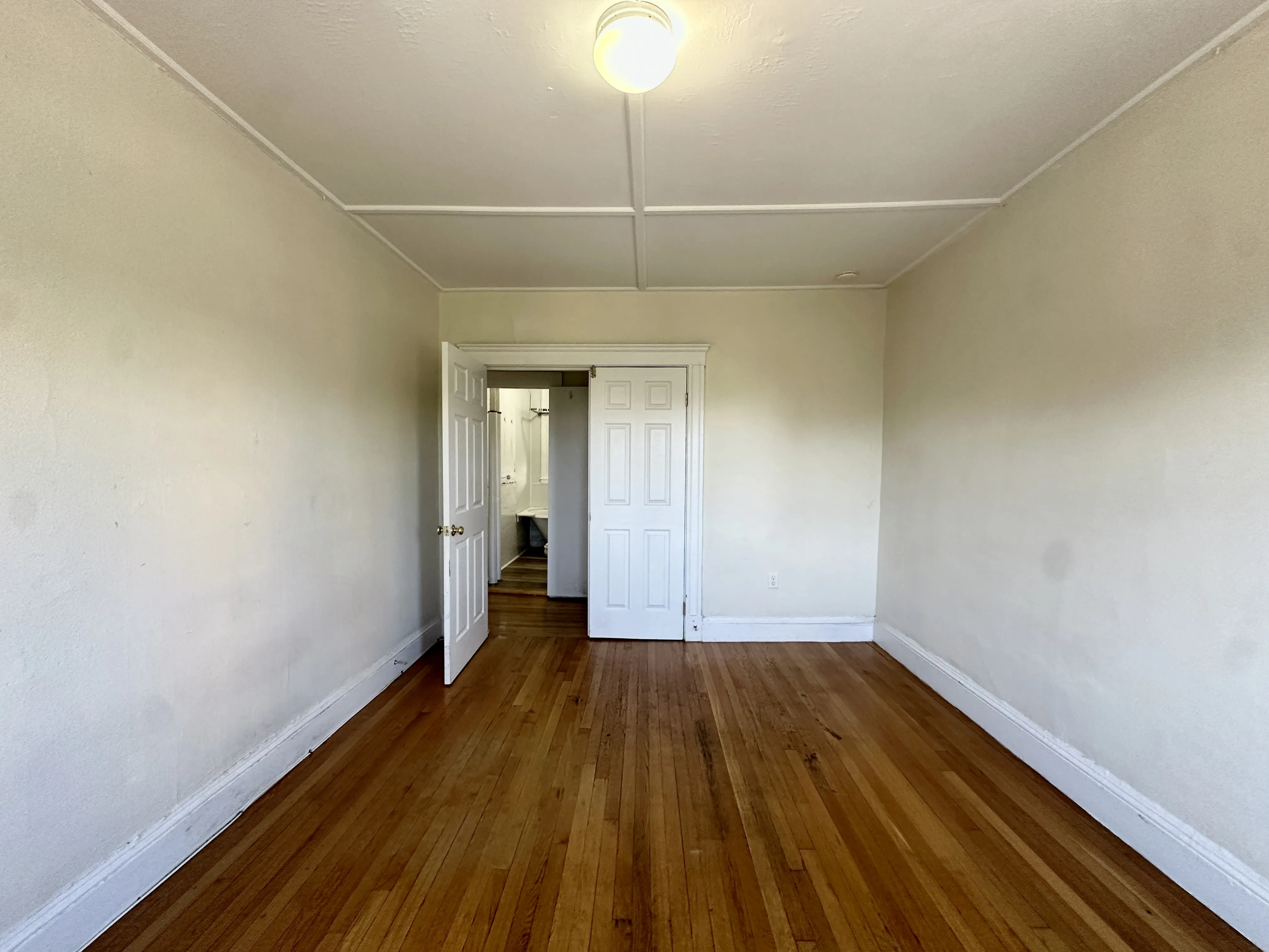 1 bed, 1 bath apartment for rent at 1179 Boylston St Unit 48-1, Fenway — photo 3 of 12