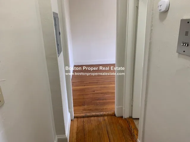 Studio bed, 1 bath apartment for rent at 1179 Boylston St Unit 49a, Fenway — photo 6 of 7