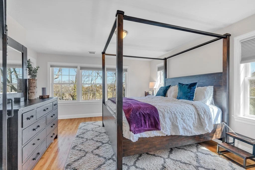 4 bed, 2 bath apartment for rent at 118-120 Bowdoin Unit 2, Winthrop — photo 10 of 19