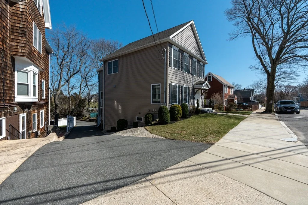 4 bed, 2 bath apartment for rent at 118-120 Bowdoin Unit 2, Winthrop — photo 18 of 19
