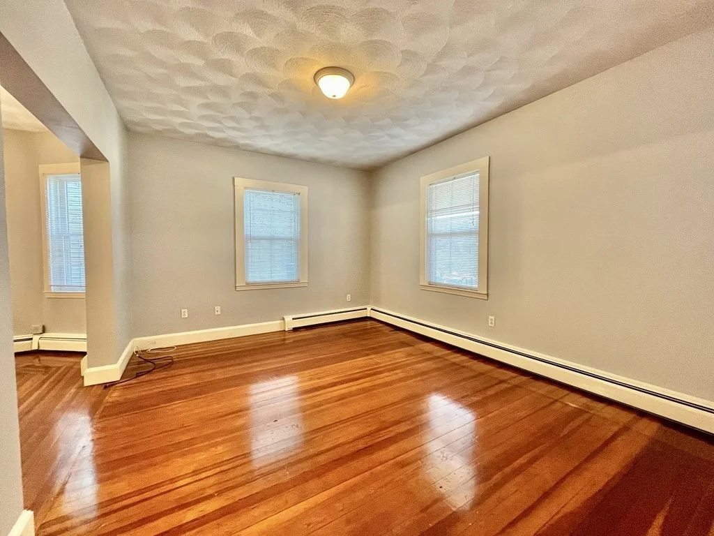 2 bed, 1 bath apartment for rent at 118-120 Paul Revere Rd Unit 120, Arlington Heights — photo 5 of 20
