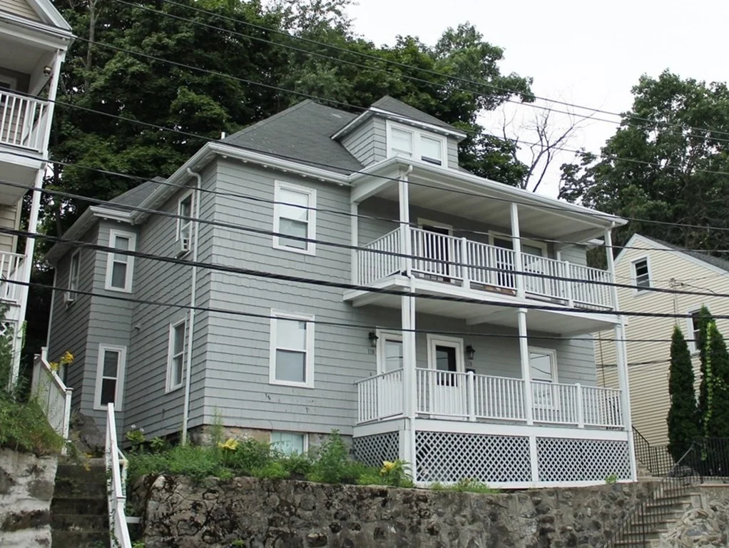 2 bed, 1 bath apartment for rent at 118-120 Paul Revere Rd Unit 120, Arlington Heights