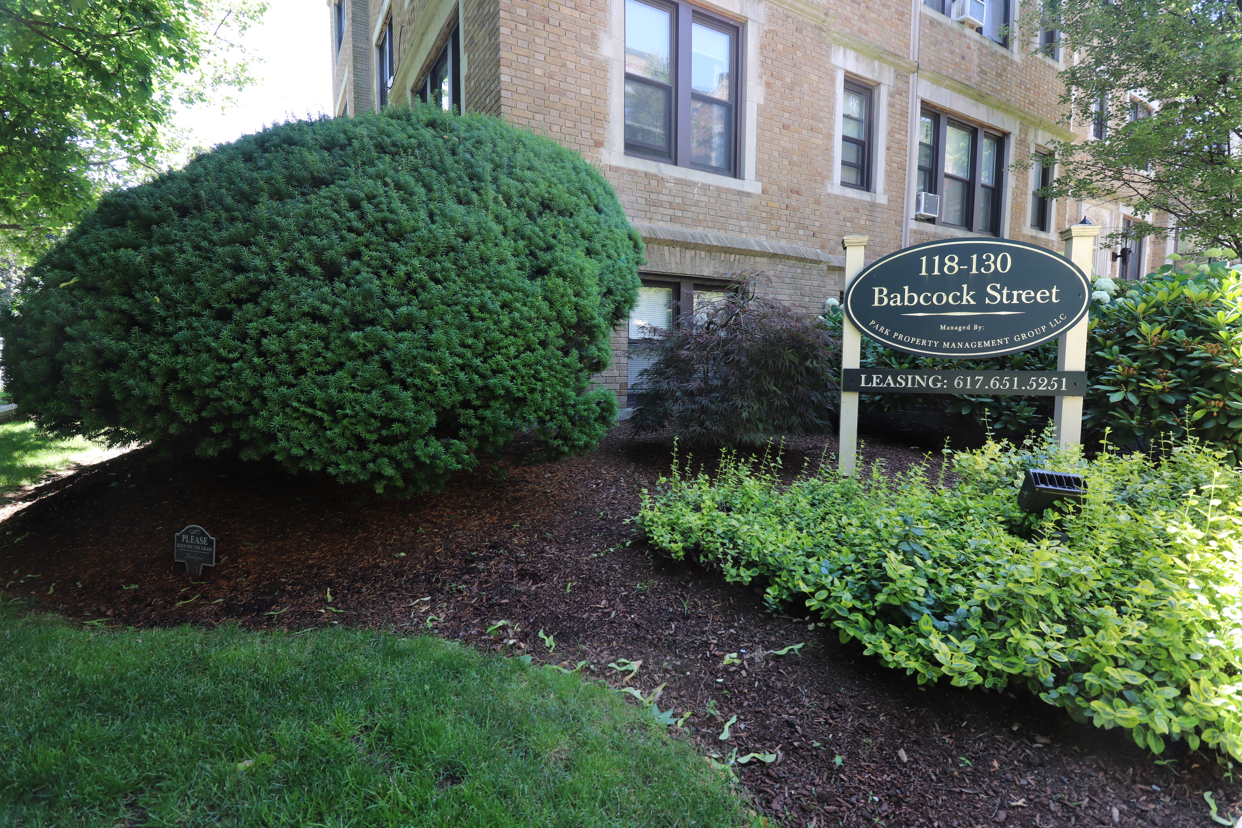2 bed, 1 bath apartment for rent at 118 Babcock St Unit B2, North Brookline — photo 10 of 15