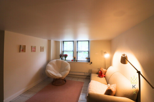 2 bed, 1 bath apartment for rent at 118 Babcock St Unit B2, North Brookline — photo 2 of 15