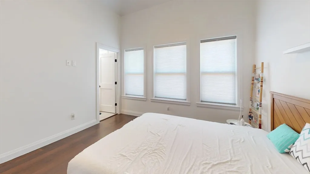 2 bed, 2 bath apartment for rent at 118 Barnes Ave Unit 3, East Boston — photo 9 of 11