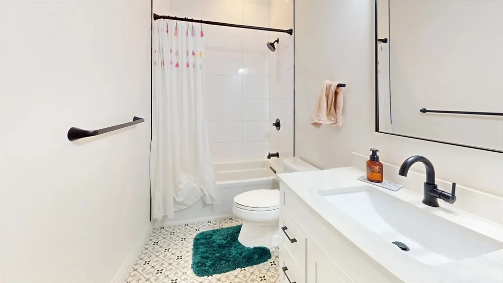 2 bed, 2 bath apartment for rent at 118 Barnes Ave Unit 3, East Boston — photo 8 of 11