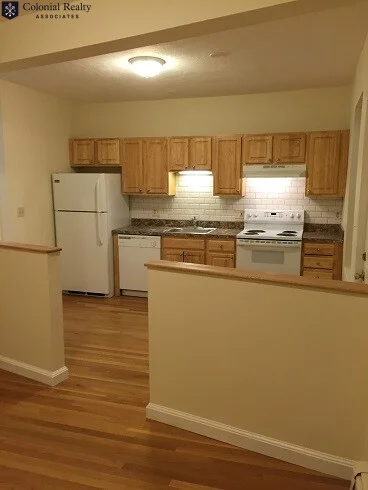 3 bed, 1 bath apartment for rent at 118 Berkshire St Unit 5B, Wellington-Harrington — photo 1 of 15