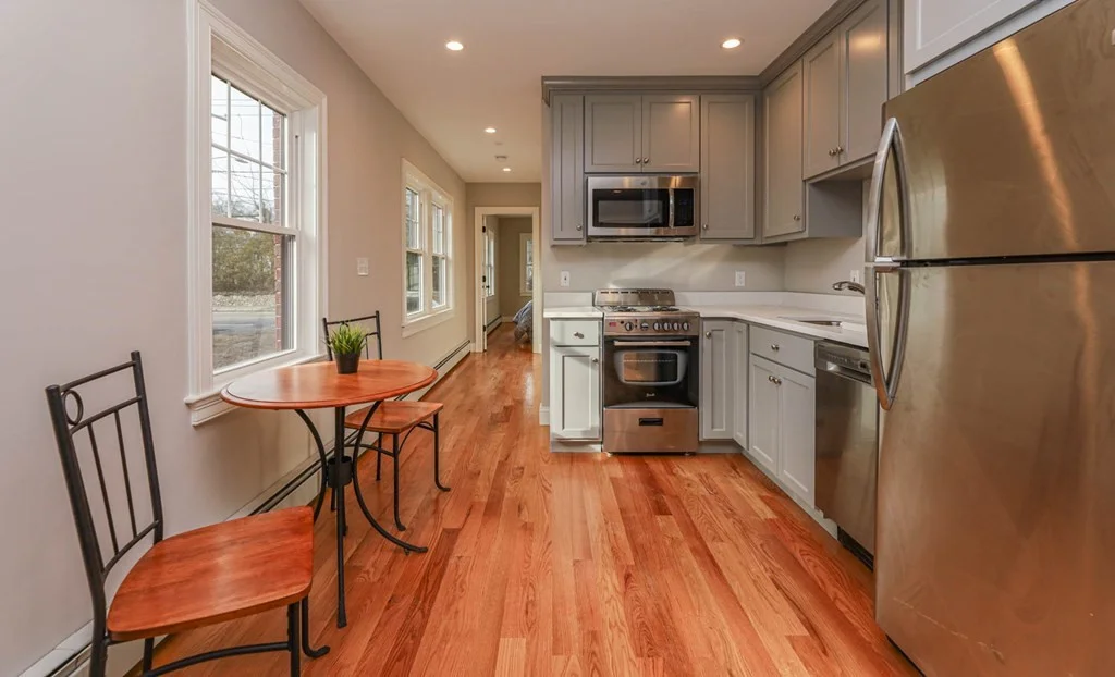 1 bed, 1 bath apartment for rent at 118 Bridge St Unit 202, Riverdale — photo 4 of 12