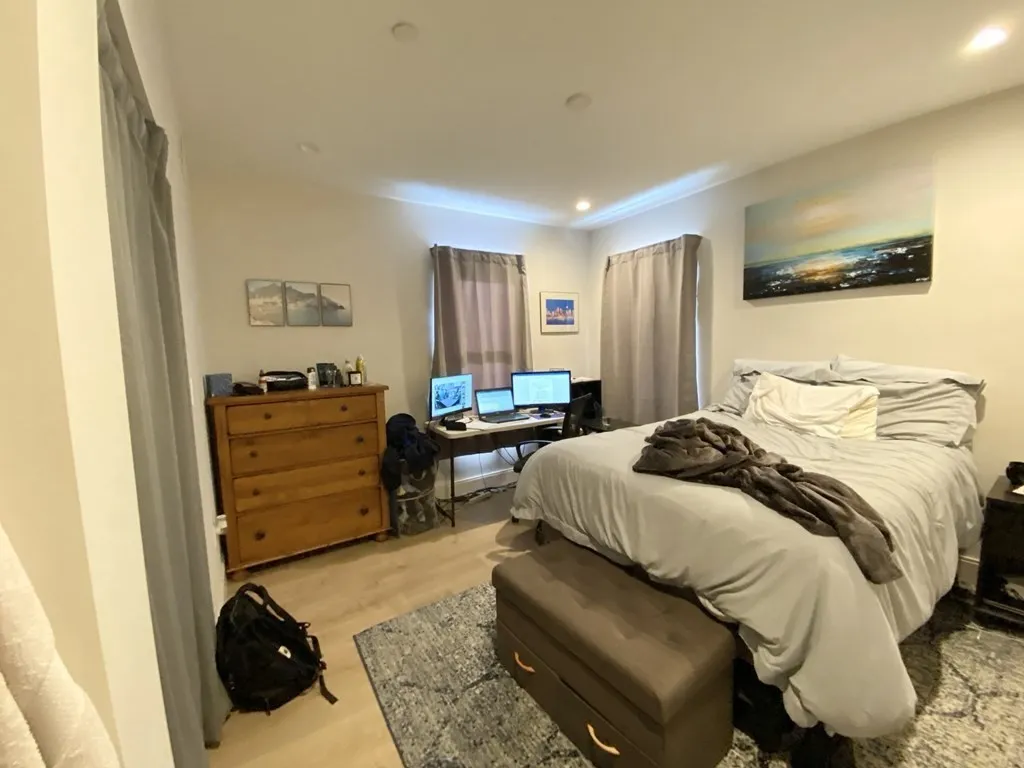 4 bed, 2 bath apartment for rent at 118 Buttonwood Unit 2, Boston — photo 23 of 32