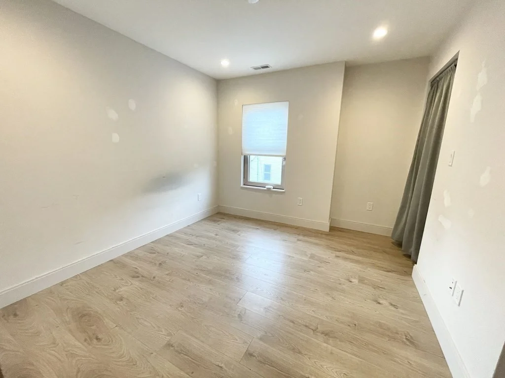 4 bed, 2 bath apartment for rent at 118 Buttonwood Unit 3, Dorchester — photo 10 of 15