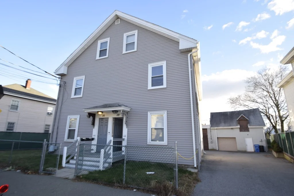 4 bed, 2 bath apartment for rent at 118 Charles St Unit 2, Waltham