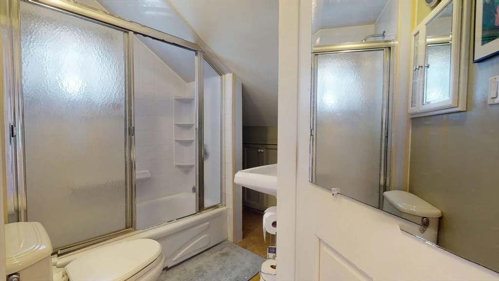 3 bed, 3 bath apartment for rent at 118 Colby Rd, Quincy — photo 13 of 23