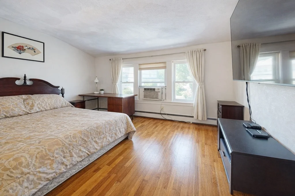 3 bed, 3 bath apartment for rent at 118 Colby Rd, Quincy — photo 11 of 23