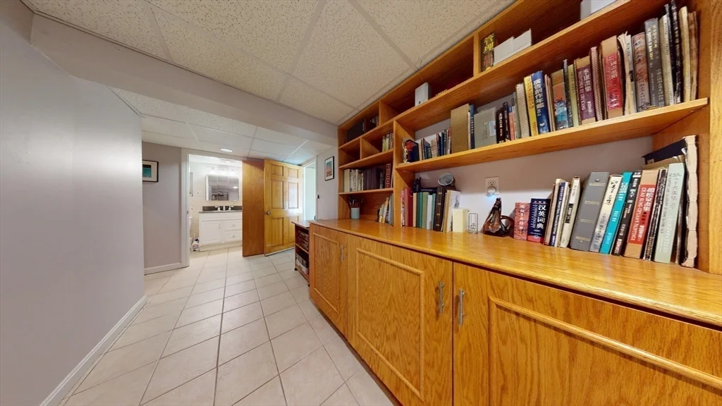 3 bed, 3 bath apartment for rent at 118 Colby Rd, Quincy — photo 15 of 23