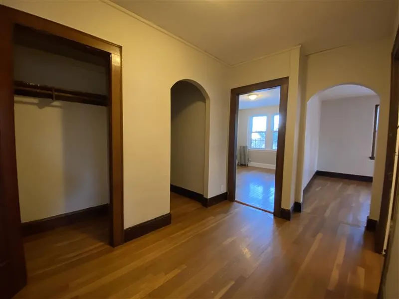 2 bed, 1 bath apartment for rent at 118 College Ave Unit 44, Tufts — photo 3 of 15