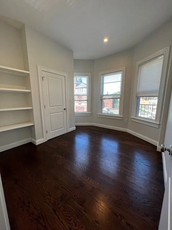 4 bed, 2 bath apartment for rent at 118 Dorchester St Unit 2, South Boston — photo 10 of 16