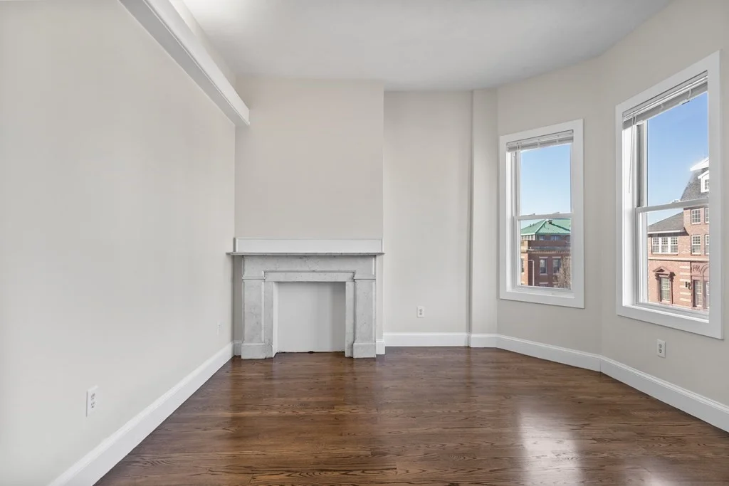 4 bed, 1 bath apartment for rent at 118 Dorchester St Unit 3, South Boston — photo 21 of 42
