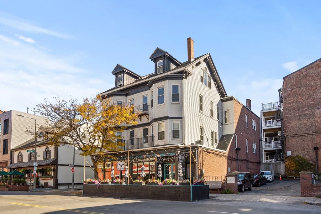 4 bed, 1 bath apartment for rent at 118 Dorchester St Unit 3, South Boston — photo 41 of 42