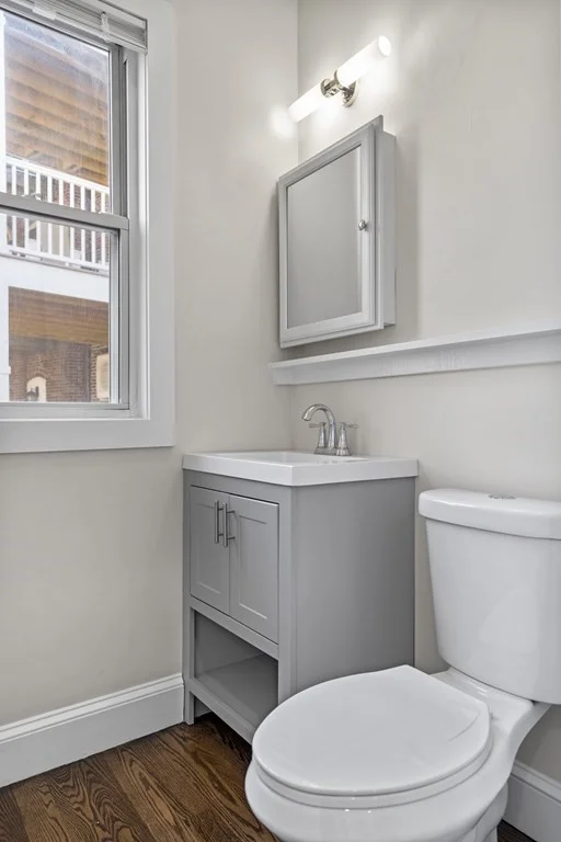 4 bed, 1 bath apartment for rent at 118 Dorchester St Unit 3, South Boston — photo 5 of 42